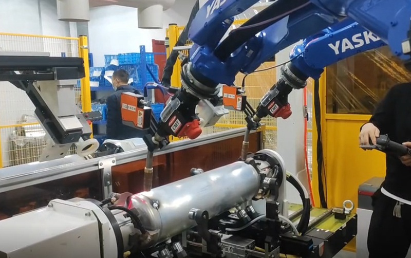 1743665842975015.jpg 激光焊接與傳統(tǒng)焊接技術(shù)的優(yōu)缺點(diǎn)對(duì)比分析